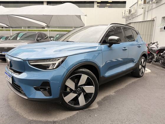 VOLVO XC40 P8 RECHARGE TWIN ELECTRIC ULTIMATE AWD